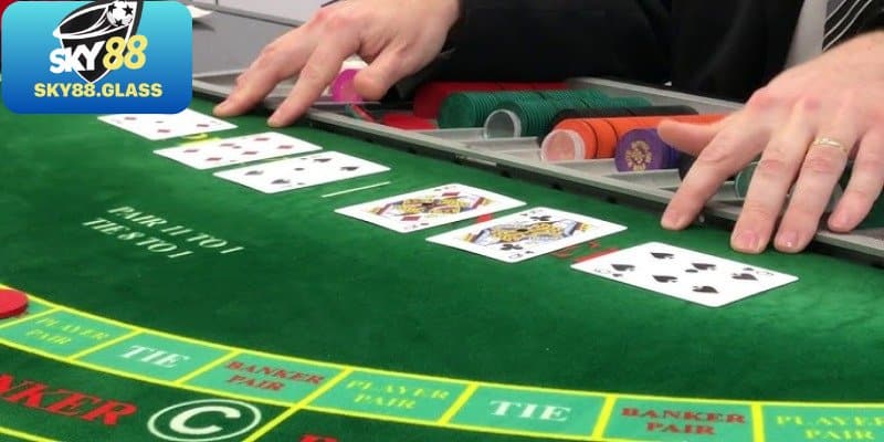 Giới thiệu sơ lược về baccarat SKY88